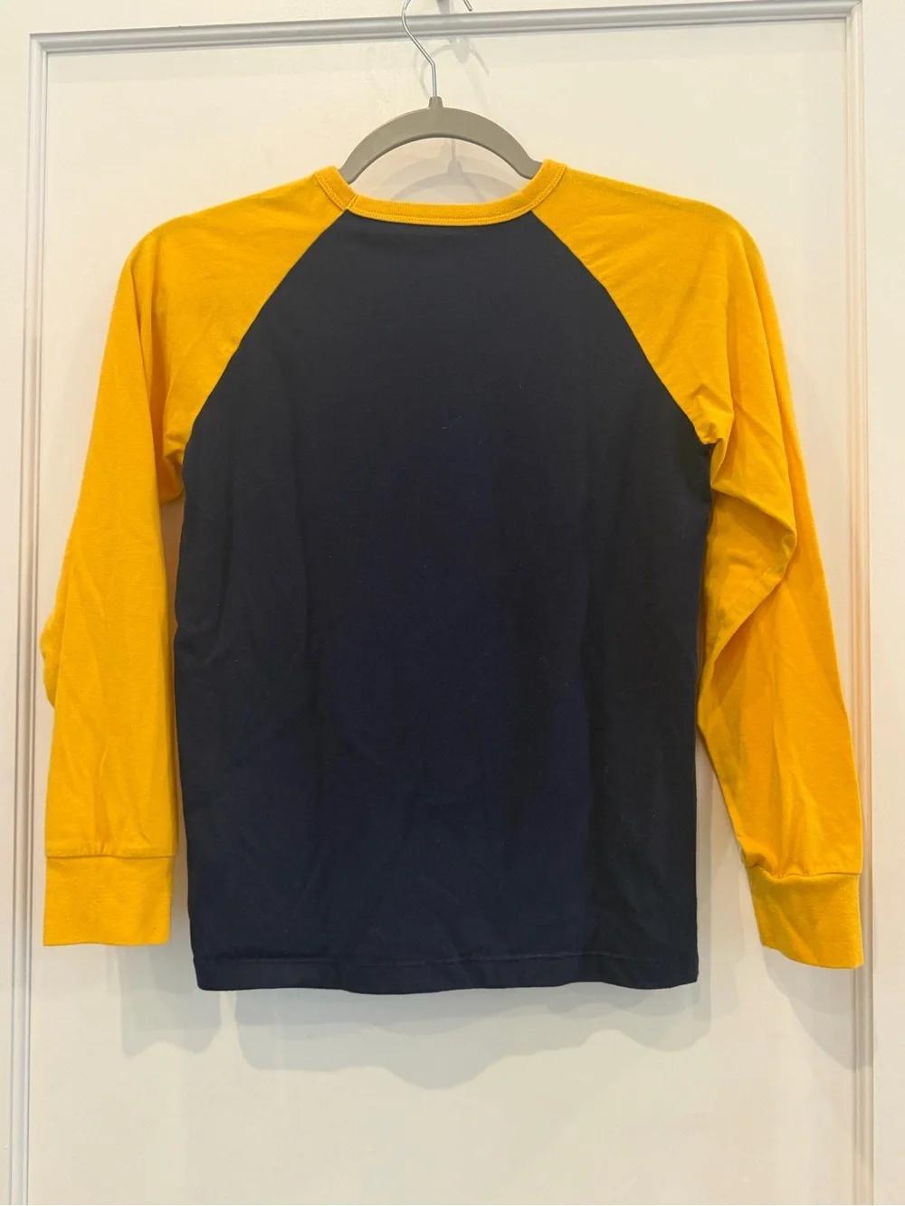 GAP raglan baseball shirt navy blue and yellow, boys size large